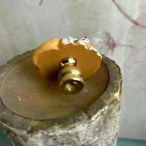 Lamp Toppers 1999 "Crown Your Lamps" Collectible Christmas Cat Christmas Decor - Picture 4 of 8